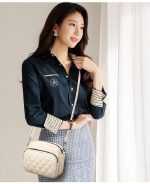 Women Fashion Crossbody Bag Style: 538 - Image 2