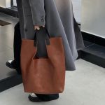 Women Fashion Tote Bag Style:697 - Image 2