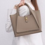Women Fashion Tote Bag Style:748 - Image 2